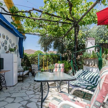 3 Bedroom Beautiful Home In Fuente Tojar Luaran gambar