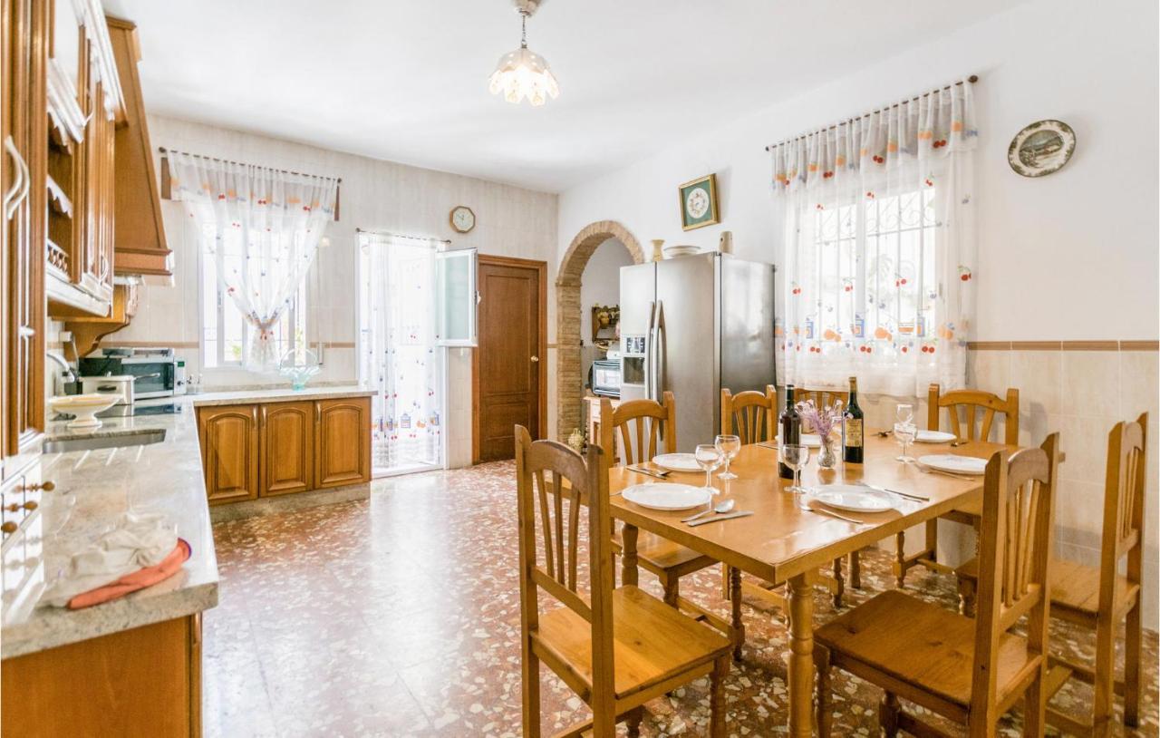 3 Bedroom Beautiful Home In Fuente Tojar Luaran gambar