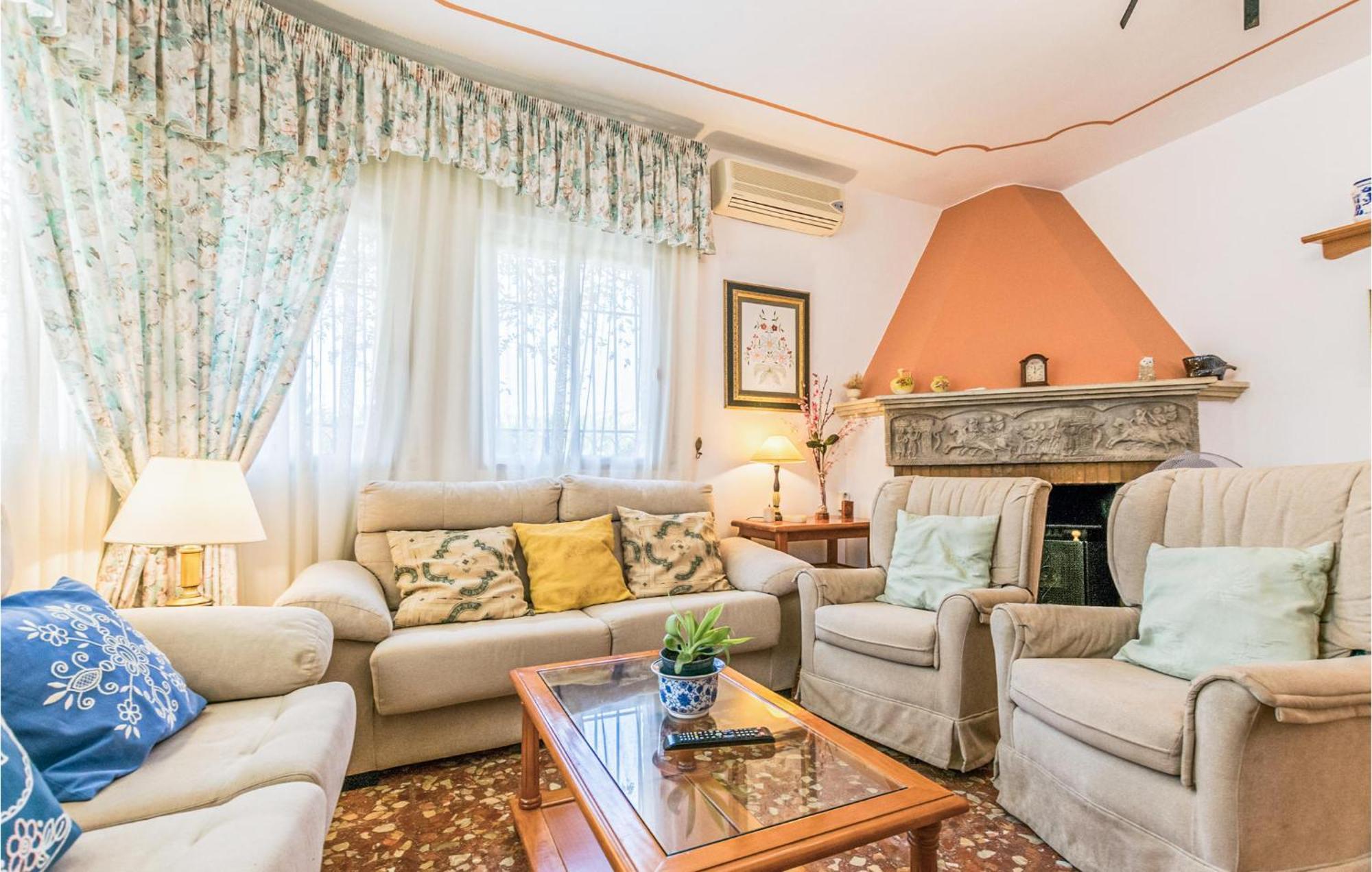 3 Bedroom Beautiful Home In Fuente Tojar Luaran gambar