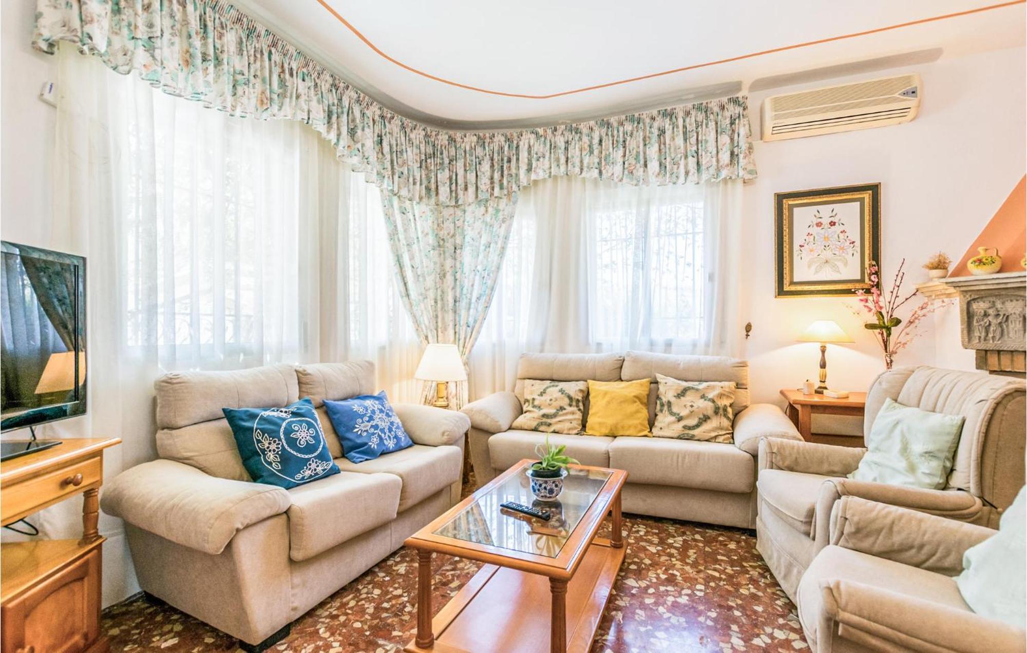 3 Bedroom Beautiful Home In Fuente Tojar Luaran gambar